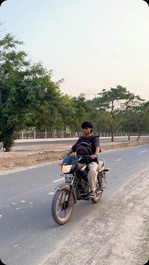 Smoking is injurious to health🙌🏻 . . #funnyvideos #lilrobotboy #reels #viral #comedy #share #trending #instadaily | robotboy014