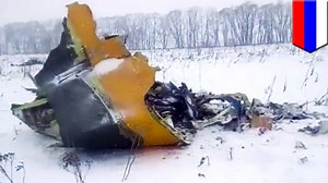1.6K views | Russian plane crashes near Moscow | TomoNews US | Facebook