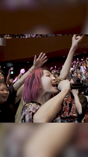 【Announcement】 #LiSA 『LiVE is Smile Always〜PATCH WALK〜』in SAPPORO Published a vlog on YouTube ☆ 🎥YouTube https://youtu.be/D-LjB6USOMc #LiSAパッチウォークツアー #LiSA_PWTOUR #LiSA2025PW | LiSA