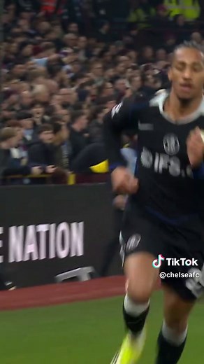 Chelsea Dominates Aston Villa in Premier League Showdown