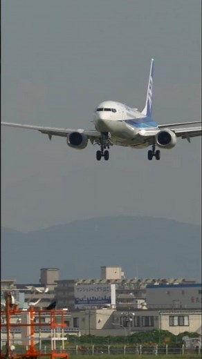 伊丹32L ANA 737−800NG ランディング