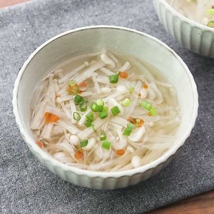 ほっとする味♪ 大根とえのきの中華スープのレシピ動画・作り方 | デリッシュキッチン