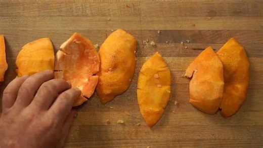 I turned grapefruit into fried chicken and the texture was surprisingly real