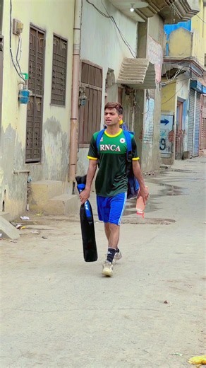 پاپا نے بولا پاکستان کو ورلڈکپ جیتوا کے فورا ریٹائرمنٹ لے لینی ہے #futurestar #cricketlovers #efforts #practise #father @TikTok Pakistan @ahmadstar788