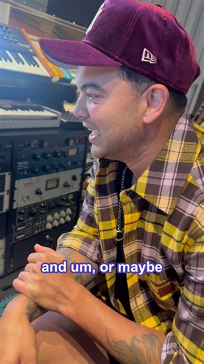 Sam Fischer is joining me on tour and I truly could not be more excited about it!!! 🎸☀️🎉