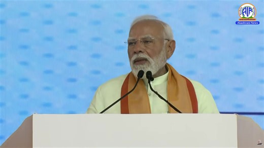 #WATCH | Madurai, Tamil Nadu | PM Narendra Modi says, "We have laid foundation stones, inaugurated and dedicated to the nation projects worth over Rs 4400 crore. These projects will transform connectivity, boost the economy, create jobs and transform the lives of lakhs of people, provide better roads for farmers to reach market, easier travel for pilgrims and tourists, faster transport for businesses..." | All India Radio News
