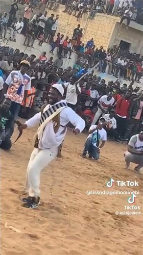 Liss Ndiago mo mouna féthie........ Abonné vous