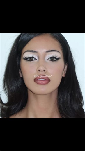 Stunning White Eyeshadow Makeup Ideas