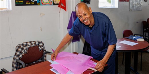 Photos & Video: Kite-Making At Harbour Light  - Bernews