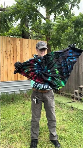 UV Spiderweb Tie-Dye Tapestry Reveal - Blacklight Reactive Fiber Art