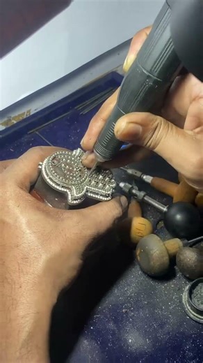 Diamond setting process #jewelrymaking