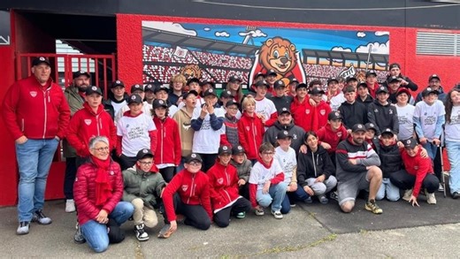 Avec Théo Ntamack et Léo Banos, cinquante jeunes rugbymen lotois ont vécu un moment inoubliable au Stade toulousain