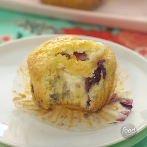 2.6M views · 3.5K shares | These Blueberry Muffins have a creamy cheesecake surprise inside... WHAT ARE YOU WAITING FOR? | Food Network | Facebook