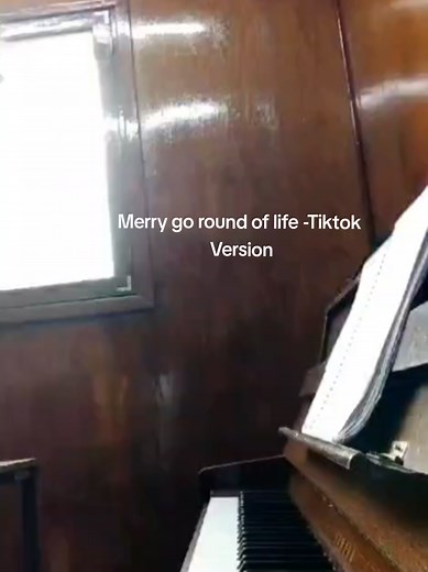 Merry go round of life Video de 2023 #howlsmovingcastle #merrygoroundoflife #piano #pianocover #oldpiano