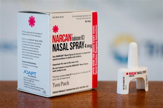 Illinois libraries required to carry Narcan next year