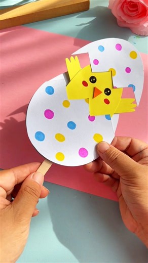 paper crafts creator on Instagram: "diy hatching chicken craft idea #chicken #hatching #craft #diy #paper #fun #kids #make #art #easy #cute #home #ideas #mini #simple #design #create #reuse #hand #try #learn"