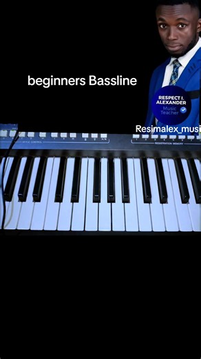 Beginner's Bassline Tutorial for Jehovah You Are So Good
