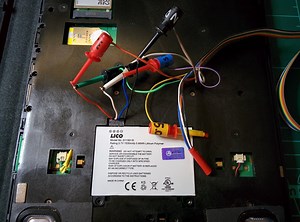 Circumventing Kindle DX Graphite’s Dead Battery Protocol