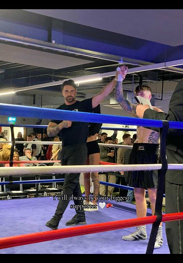 First Boxing Fight Highlights: Incredible Performance