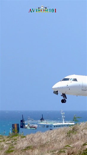 105K views · 824 reactions | interCaribbean Airways CRJ900 Beautiful Landing  . . #aviation #planespotting #crj900 | AVI8OR101 | Facebook
