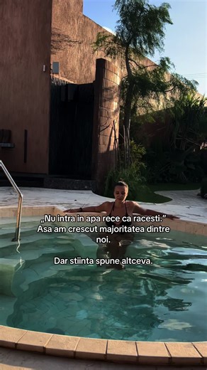 Apa rece NU te imbolnaveste. Stresul cronic, somnul prost si cortizolul ridicat o fac. Baile in apa rece, facute corect si constient, nu slabesc corpul, ci il invata sa se regleze mai bine sub stres. 1. Stresul acut, controlat, ajuta (apa rece respiratie) Expunerea scurta la rece creste cortizolul pe moment, dar respiratia este cea care spune corpului daca acest stres este sigur sau periculos. In apa rece, instinctul este sa iti tii respiratia sau sa hiperventilezi. Cand faci asta, creierul prim