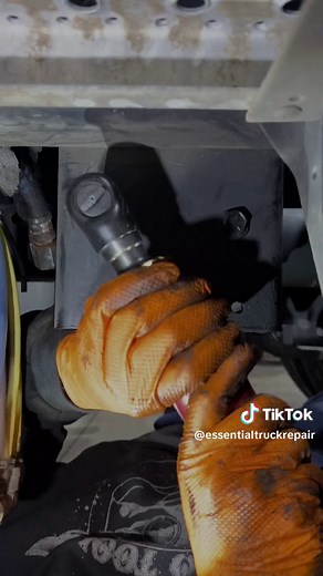 Air dryer assembly replacement . . . #truck #trucks #truckdriver #repair #autorepair #mechanic #car #cars #how #howto #heavymachinery #essentials #essential #semi #semitrucks #semitruckrepair #etr #snapon #snapontools #milwaukee #milwaukeetools #matco #matcotools #work #job #fix #fixed #truckshop #truckrepairshop
