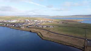 Perfect day for the drone and one of my favourite places to fly is Stromness. In the vid you can see the old red Lifeboat Station, Polestar Pier, Hamnavoe ferry and more. Stromness was home to the Hudson’s Bay Company between 1670 and 1891. My voice over needs work but at least it gives you a brief overview of this amazing harbour town. | Orkney Uncovered