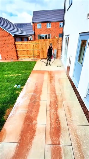 #pressurewashing #signcleaning #soclean #cleaning #foryou | Amazingtips