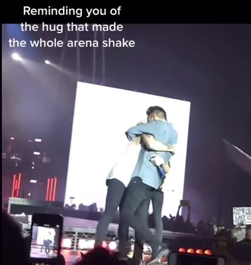 Heartwarming One Direction Hug Moments