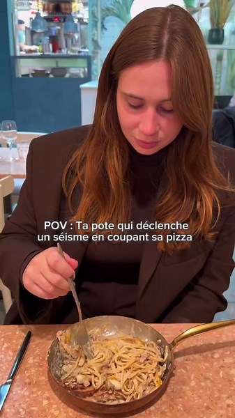 C’était censé être un repas tranquille… 🥴🥴 #foodtok #foodlovers #italien #pizza #pasta #restaurant #larochelle