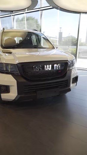 Para emprender este 2024 o simplemente para tu familia ☝🏼. Conoce nuestro Nuevo SUV SWM G03F, con 3 corridas de asientos y una versatilidad increíble ⭐️. Acércate a tu concesionario más cercano y descúbrelo 📲📍 | Shineray SWM
