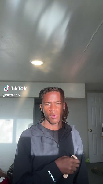 #fyp #viral #trending GOODMORNIN 🩸