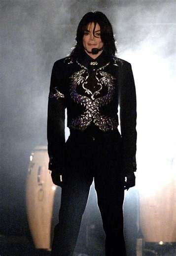 Michael Jackson pretty much retired in 2001 #fyp #fypシ #michaeljackson #pop #music