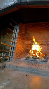 Let’s have a walk around the Tudor kitchens at Hampton Court Palace, which in their heyday covered around 3,000 square feet. In this space, a staff of around 200 worked tirelessly to produce more than 800 meals per day for members of the court. I love this area of the palace. It’s incredibly atmospheric and there’s a real sense of timelessness in the air. | On the Tudor Trail- Retracing the steps of Anne Boleyn
