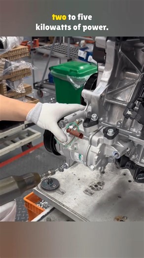 Why do you need to turn off the air conditioning when overtaking? #CarManufacturing #FactoryFootage