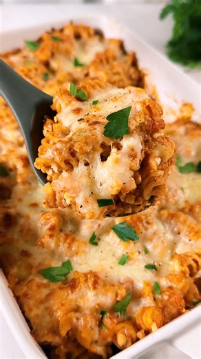 "Had this one a few weeks ago. DELISH!! It’s our go-to rotini/baked ziti recipe from now on!" | Live Eat Learn