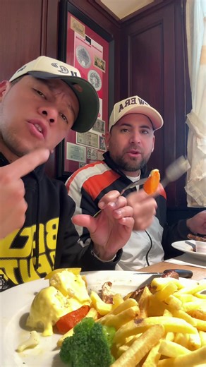 PRONTO !! BOM BOM Y SHACKY SHACKY LIVE SESSION ! #bombomyschackyshackylivesession#paratiiiiiiiiiiiiiiiiiiiiiiiiiiiiiii #viraltiktok #comiendo#losjedis@Djrams Leiva @Santana Jedis @losjediskamikaze