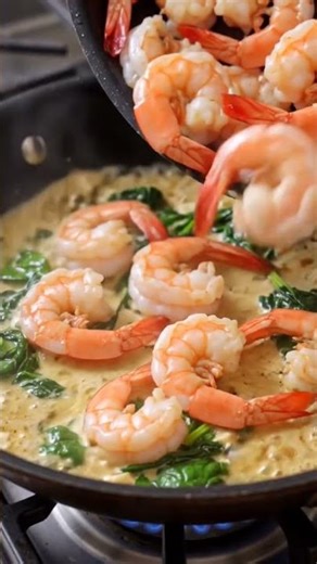 🍤🧀 Creamy Shrimp & Spinach Bake