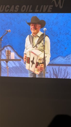 TAKE ME BACK!!!! Best concert EVER! #Intocable♥️