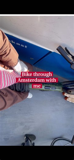 Would you like to get hands on work experience during your studies? Maybe CSSci is something for you! ⭐️ In this bachelor’s programme, you work in small project groups together with various companies on real sustainability challenges. 📚🌎 #internship #job #bachelor #study #amsterdam