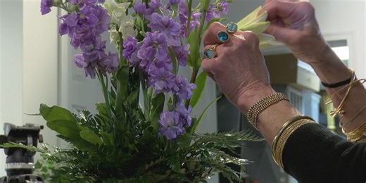 Local flower shop prepares for Valentine’s Day rush