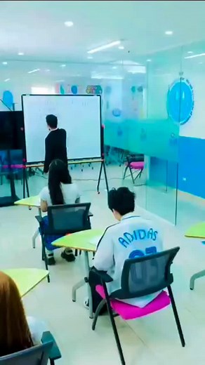 Kalaivani Gopal on Instagram: "💋💋"