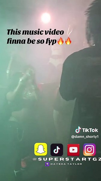 Exciting Twitch Clips Featuring Daysha Taylor and Shamar