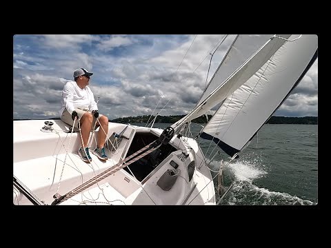 2021 Catalina Capri 22 Sailing on Lake Keowee on Windy Day.