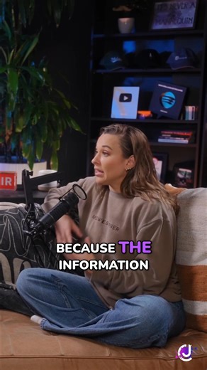 What happened to Linda Sherman on April 22, 1985? 🎧 Listen to the full episode: https://swap.fm/l/crimejunkiesocial | Crime Junkie Podcast