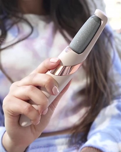 Flawless Pedi: Smooth Feet at Home