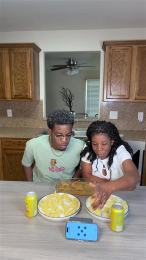 Mom vs Crybaby: Hilarious Baby Crying Challenge