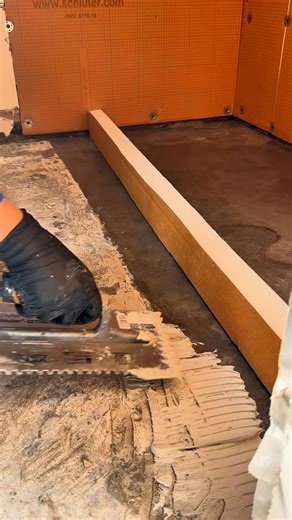 Mud bed shower tray #tile #bathroomremodel #tileinstallation | JC innovative construction INC