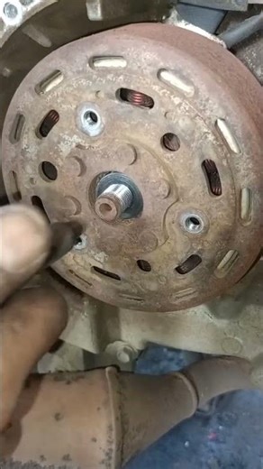 How to remove the motor magnet ring