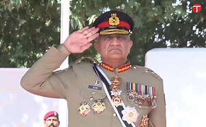48K views · 2K reactions | Army chief General Qamar Javed Bajwa visited Pakistan Military Academy (PMA) Kakul and reviewed the flag presentation parade as chief guest, as per the statement issued by the Inter-Services Public Relations (ISPR). For more news and all the latest updates, visit: https://tribune.com.pk/latest #etribune #ISPR #Kakul #PakistanArmy #Pakistan | Express Tribune | Facebook